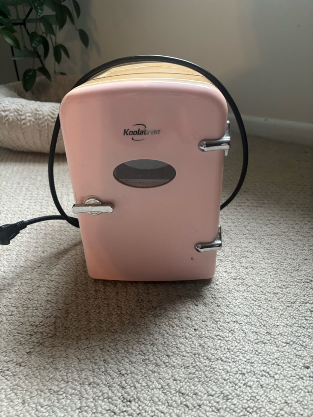 Koolatron Pink Mini Fridge